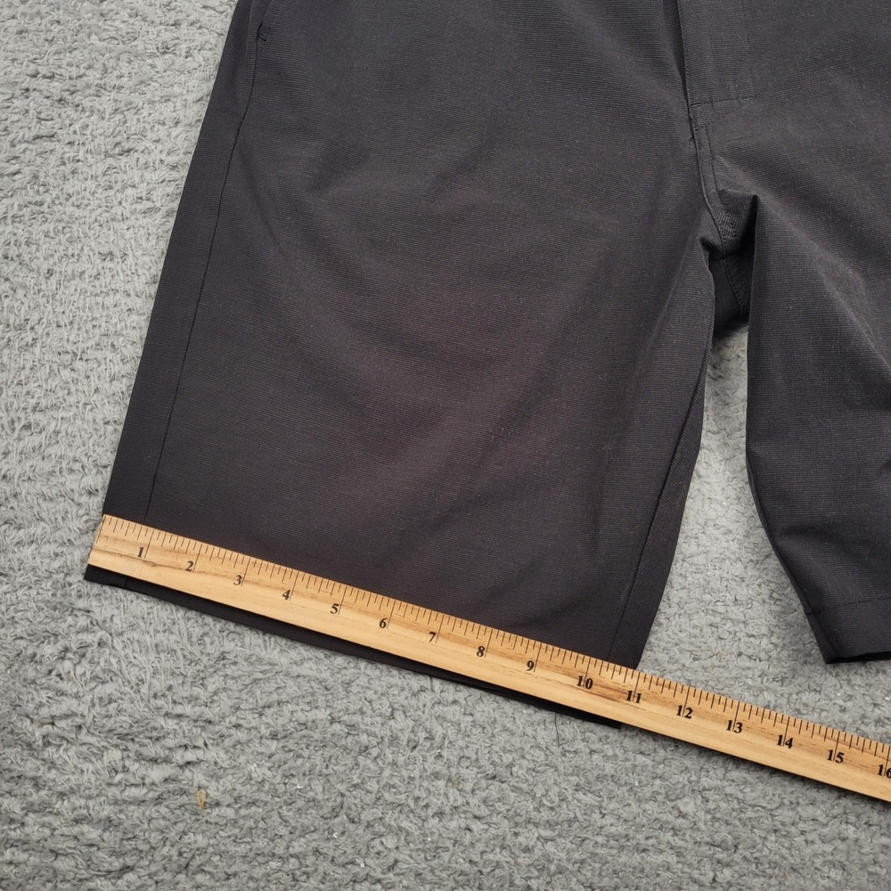Travis Mathew Mens 32 Black Golf Shorts‎ Casual Walking Everyday Proceed Caution - Picture 2 of 6
